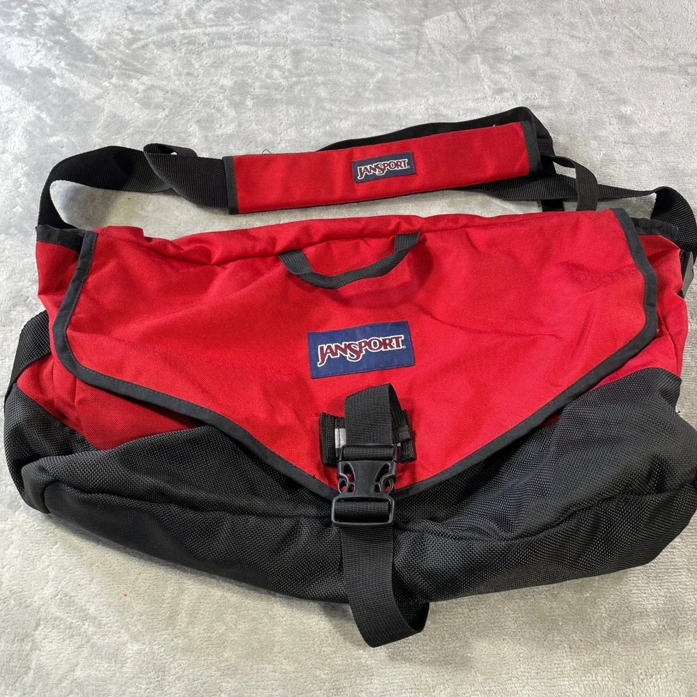 Vintage JanSport Messenger Duffel Bag Red Crossbody Laptop Gym Adjustable Y2K